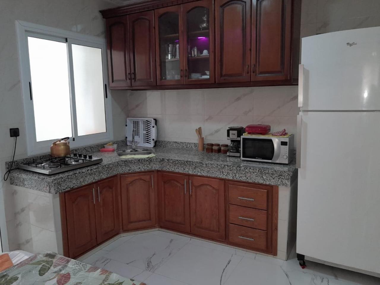 Appartement Lazrak Танжер Екстериор снимка